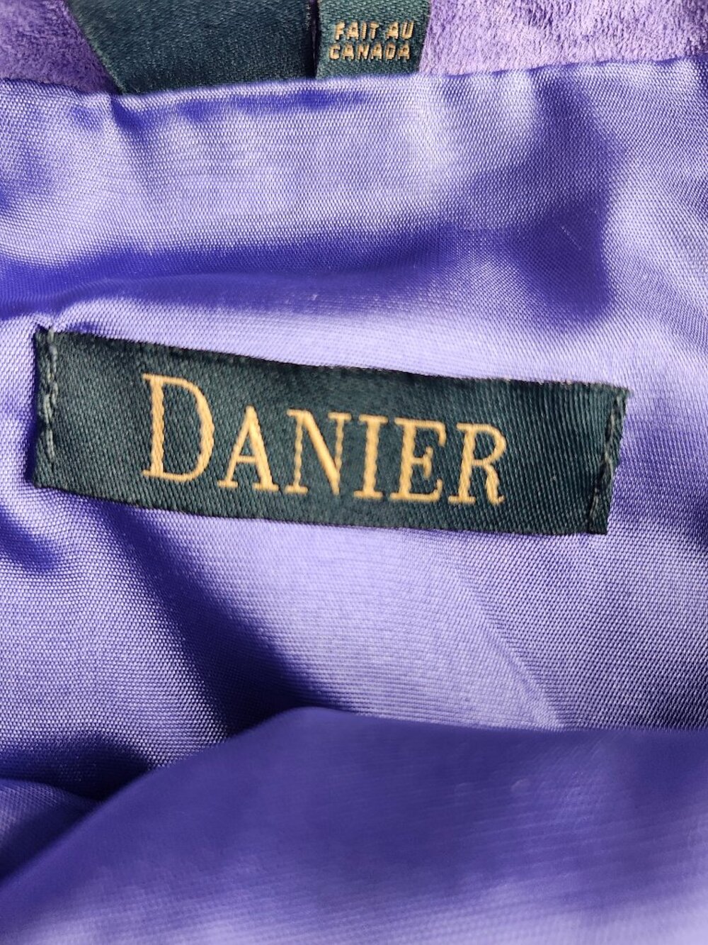 Danier Super Soft Suede Powder Blue Lavender Lined Skirt - Picture 4 of 11